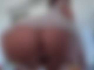 Live cam show with Scarlett - Striptease Asian on Mixed Magazine Live
