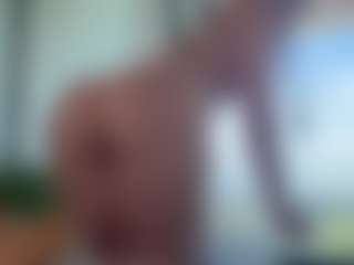 Live cam show with Scarlett - Striptease Asian on PervPlay.com