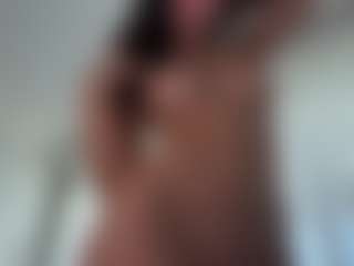 Live cam show with Scarlett - Erotic Dance on SinfulBabes