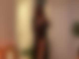 Live cam show with Scarlett - Striptease Asian on Camsoda
