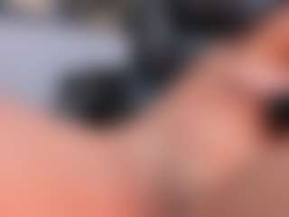 Live cam show with Sophie Lanne - Body Massage on Free Soda