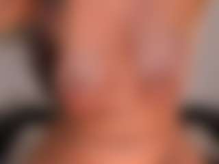 Live cam show with Sophie Lanne - Average on Camsoda