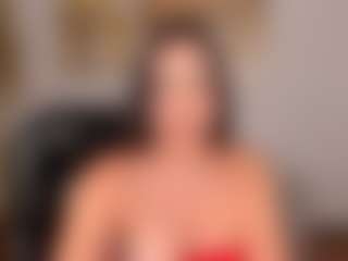 Live cam show with Sophie Lanne - Average on Camsoda