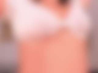 Live cam show with Sophie Lanne - Body Massage on CamSodaAdn