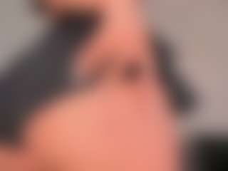 Live cam show with Sophie Lanne - Body Massage on LiveSexCams6