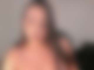 Live cam show with Sophie Lanne - Body Massage on TottyGirls
