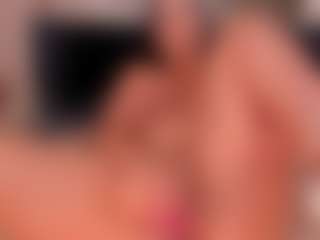 Live cam show with Sophie Lanne - Body Massage on live.xheat.ai