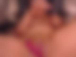 Live cam show with Sophie Lanne - Body Massage on Camsoda