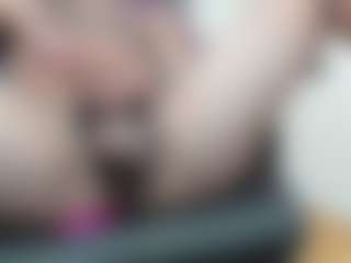 Russian-Bear-Hunk's Live Sex Cam Show