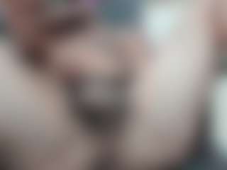 Russian-Bear-Hunk's Live Sex Cam Show
