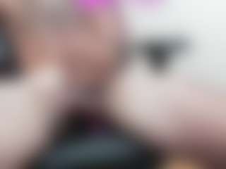 Russian-Bear-Hunk's Live Sex Cam Show