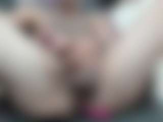 Live cam show with Russian-Bear-Hunk - No Smoking on alttransgirls