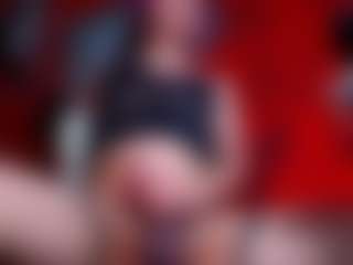 Hugedanexxx's Live Sex Cam Show