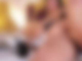 Live cam show with KendralHolson - Domination on Chatstar