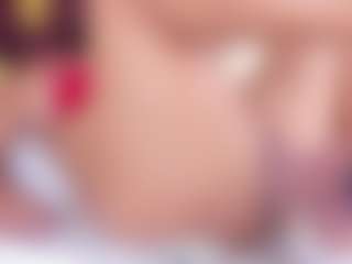 Live cam show with KendralHolson - Shaved Pussy MILF on Ass Tok