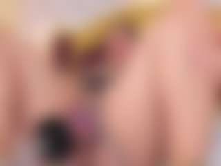 Live cam show with KendralHolson - Blonde Hair MILF on Camsoda