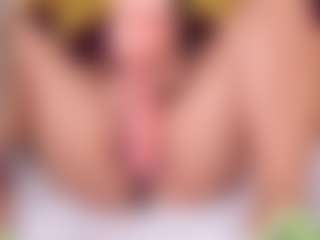 Live cam show with KendralHolson - Blue Eyes on Camsoda