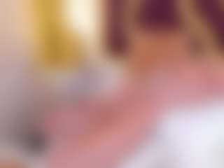 Live cam show with KendralHolson - Blue Eyes on Dolls Live