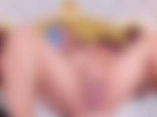 Live cam show with KendralHolson - Ass Bouncing on camwithhim.com