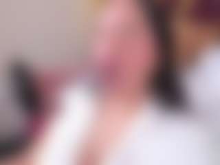 Live cam show with KendralHolson - Solo on Camsoda