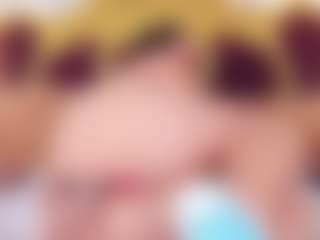 Live cam show with KendralHolson - Blonde Hair MILF on liverealitysex.com
