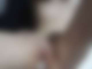 Live cam show with AnnaHotSquirt - Spanking on iamadamtest123.com