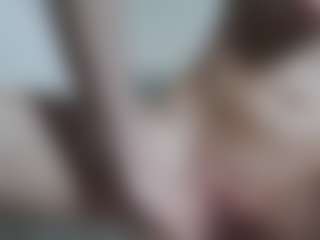 AnnaHotSquirt's Live Sex Cam Show