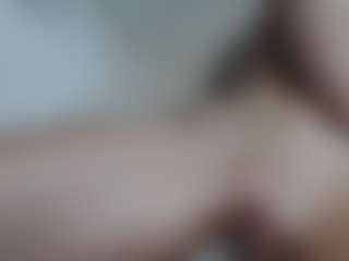 AnnaHotSquirt's Live Sex Cam Show