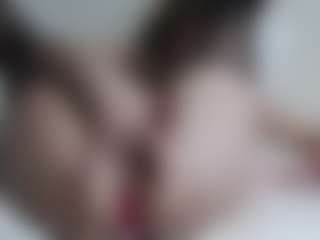 Live cam show with AnnaHotSquirt - Anal Toys on xxxlivecams.org