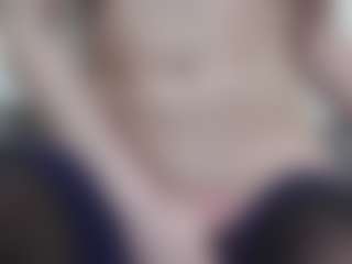 Live cam show with AnnaHotSquirt - Anal Toys on xDating