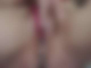 Live cam show with AnnaHotSquirt - Amateur on Camsoda