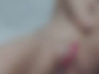 AnnaHotSquirt's Live Sex Cam Show