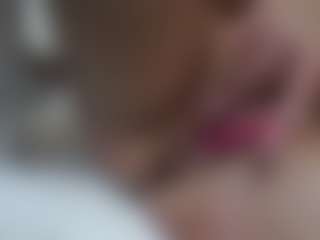 Live cam show with AnnaHotSquirt - Dildo Or Vibrator on Strip Flash - Live Sex Shows