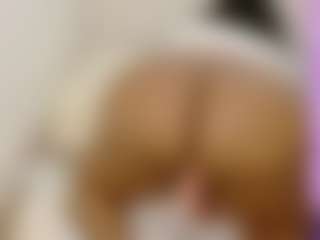 BEST DICK SUCKER ON CAMSODA's Live Sex Cam Show