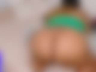 Live cam show with BEST DICK SUCKER ON CAMSODA - Ebony College on AdultVida.com