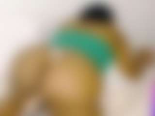 Live cam show with BEST DICK SUCKER ON CAMSODA - Latina Teen (18+) on madthumbs