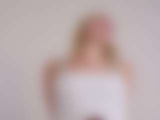 Kate and Eva's Live Sex Cam Show