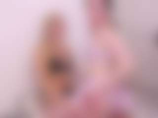 Live cam show with Kate and Eva - Gagging on Camsoda