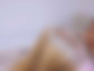 Live cam show with Kate and Eva - Tease on madthumbs