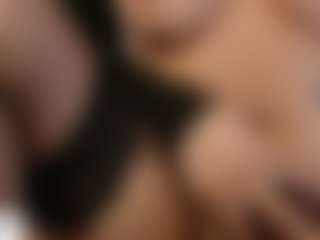 Live cam show with Cutie Riley - Blowjob on galaxygirlnitro.com