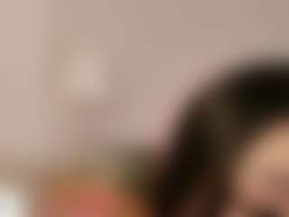 Cutie Riley's Live Sex Cam Show