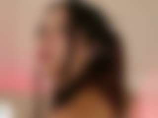 Cutie Riley's Live Sex Cam Show