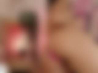 Cutie Riley's Live Sex Cam Show