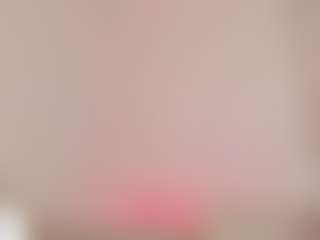Cutie Riley's Live Sex Cam Show