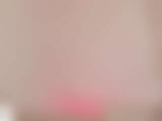 Cutie Riley's Live Sex Cam Show