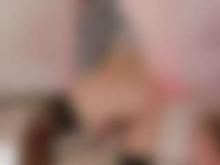Cutie Riley's Live Sex Cam Show
