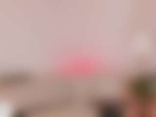Cutie Riley's Live Sex Cam Show