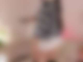 Cutie Riley's Live Sex Cam Show