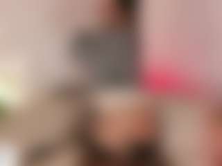 Cutie Riley's Live Sex Cam Show