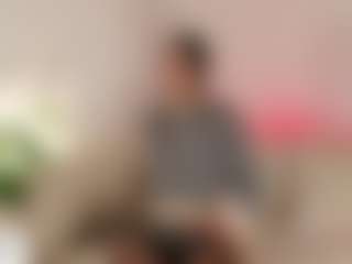 Cutie Riley's Live Sex Cam Show